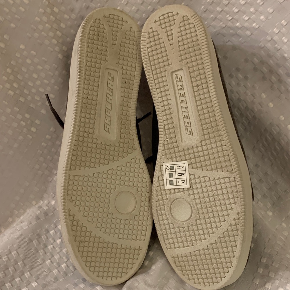 Skechers women’s charcoal grey Memory Foam sneakers , size 10. - Picture 7 of 7